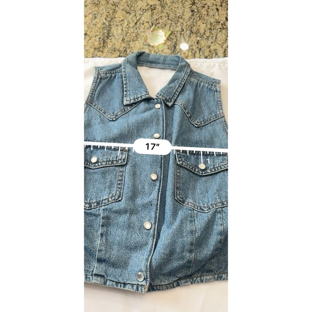 Vintage 90s Unionbay Cropped Denim Vest Snap Front Women's Size S/M Blue Jean - Picture 12 of 13